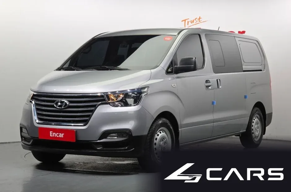 Hyundai Grand Starex Van 5-Seater — основное фото