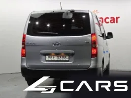 Hyundai Grand Starex Van 5-Seater — фото 4 (exterior)