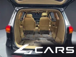 Kia Carnival 7-seater Limousine — фото 20 (exterior)