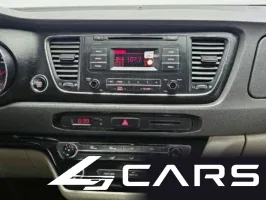 Kia Carnival 9-seater Luxury — фото 14 (exterior)