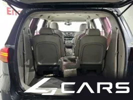 Kia Carnival 9-seater Luxury — фото 20 (exterior)