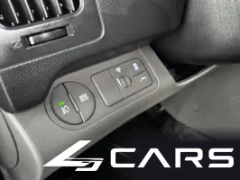 Hyundai Grand Starex 11-Seater Wagon — фото 16 (exterior)