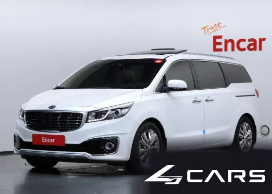 Kia Carnival 9-seater Noblesse 2015 года