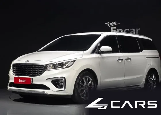 Kia Carnival 9-Seater Prstige 2019 года