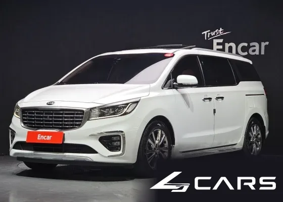 Kia Carnival 9-Seater Noblesse Special 2018 года
