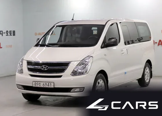 Hyundai Grand Starex 5-Seater VAN 2015 года